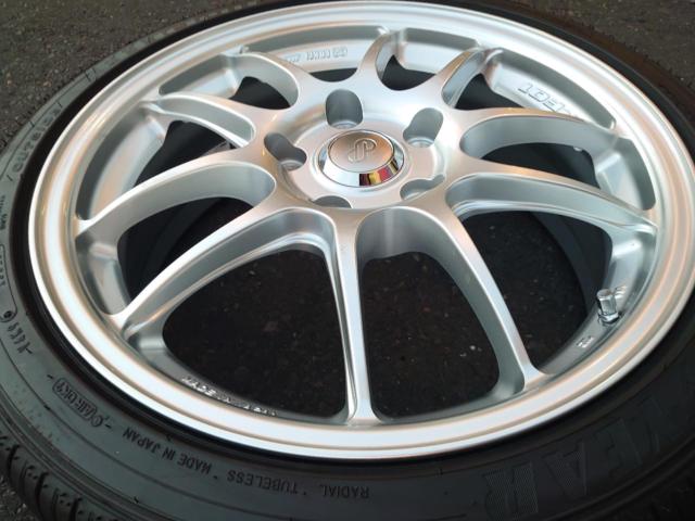 ENKEI(エンケイ) PerformanceLine(パフォーマンスライン) PF01 (4HOLE)  + GOODYEAR(グッドイヤー) Efficient Grip comfort