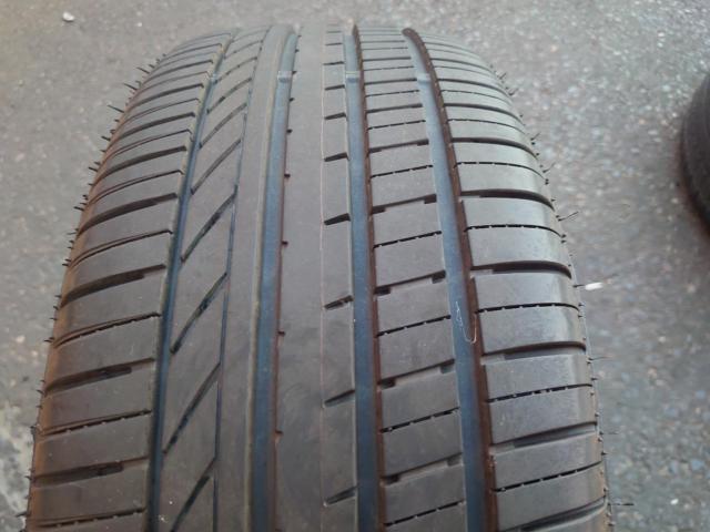 ENKEI(エンケイ) PerformanceLine(パフォーマンスライン) PF01 (4HOLE)  + GOODYEAR(グッドイヤー) Efficient Grip comfort