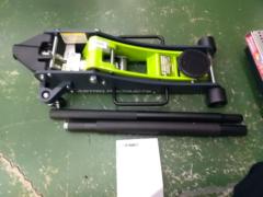 【WG】【ASTRO PRODUCTS】2.0TON アルミガレージジャッキ GJ183 グリーン AP060139