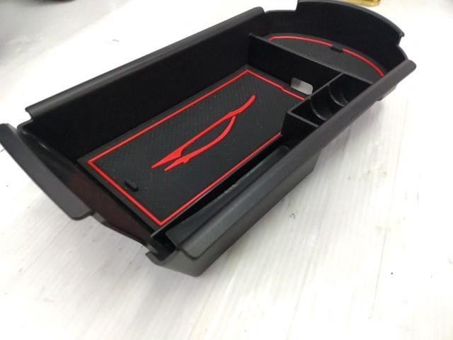 Unknown Manufacturer
Accessory tray