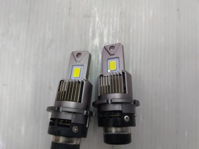 Valenti
Jewel LED headlight bulb
XE Smart
LXE32