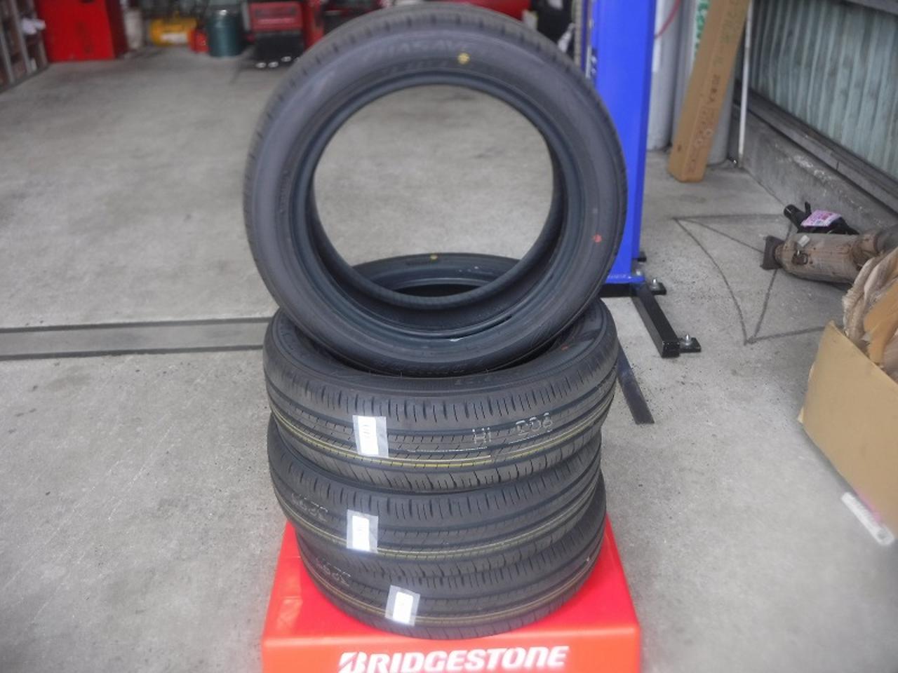 [Set of 4] DUNLOP (Dunlop)
ENASAVE
EC300 +
