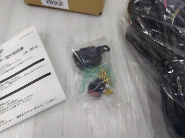 IPF
Fog lamp
Harness
12V
Switching between factory fog lights and aftermarket fog lights.
WF-5