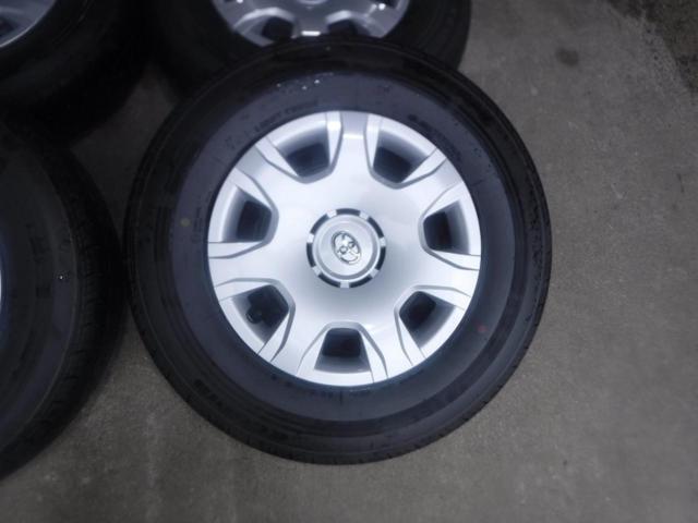 8 Toyota Genuine Parts
Hiace
200 series
Genuine
Steel wheels + BRIDGESTONE ECOPIA
RD613