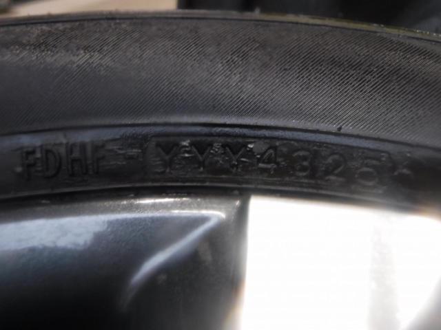 3 Toyota Genuine Voxy
90 system
S-Z
Previous period
Genuine + YOKOHAMA
BluEarth-GT