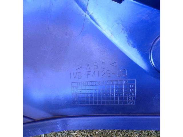 【ライダース】【YAMAHA】YZF-R25純正タンクカウル左右セット 1WD-F4139-00/F4129-00