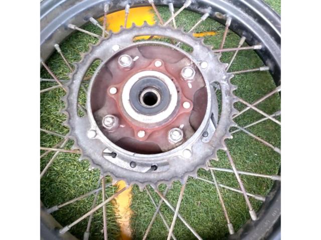 【HONDA】 FTR223純正リアホイール 18x3.0  DID製