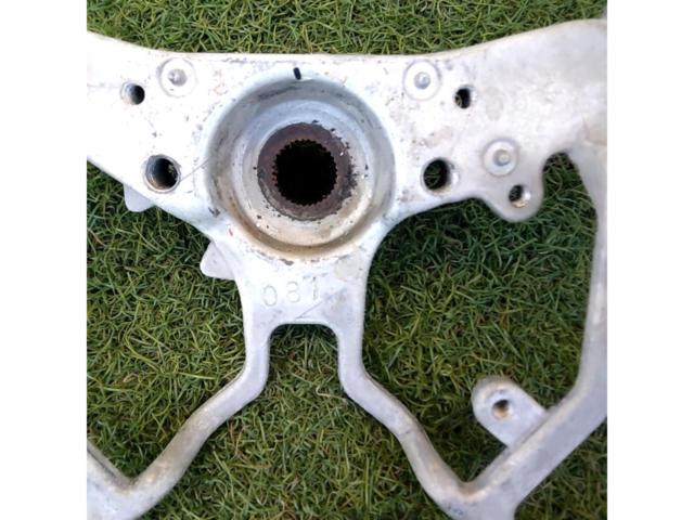 メーカー不明 200系ハイエース用パンチングレザー ガングリップハンドル