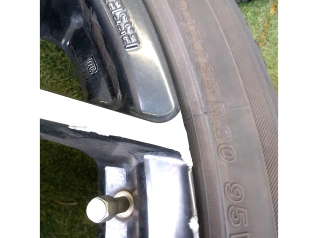 【essex(エセックス)】EM20+【YOKOHAMA】AVID ENVigor 【245/35R20 2022年製】