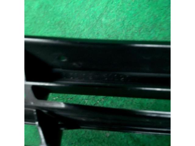 レクサス純正 フロントグリル  LS460 USF40 前期