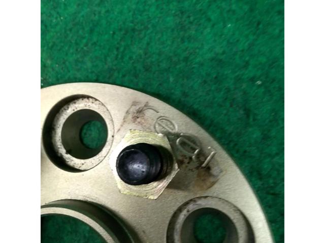 REAL
Wide tread spacer with hub
PCD: 114.3-5H / M12XP1.5 / Thickness 15mm / Hub diameter 60Φ
※ for Toyota vehicles