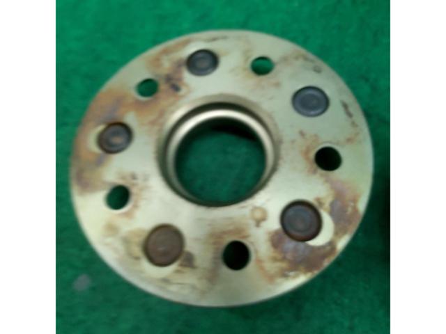 REAL
Wide tread spacer with hub
PCD: 114.3-5H / M12XP1.5 / Thickness 15mm / Hub diameter 60Φ
※ for Toyota vehicles