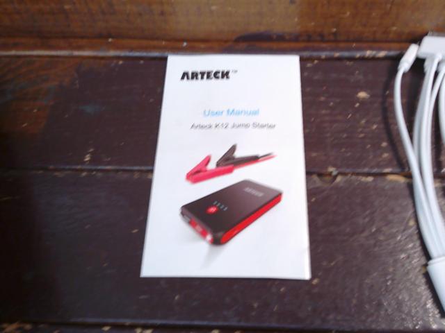 ARTECK K12 ジャンプスターター