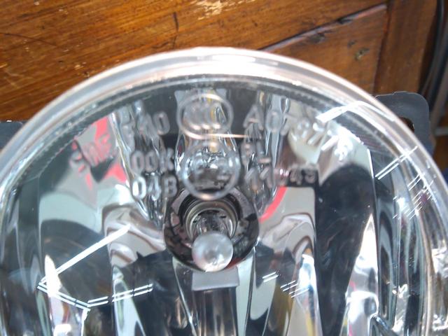 【スズキ純正】ジムニーシエラ純正フォグランプ Valeo A079773