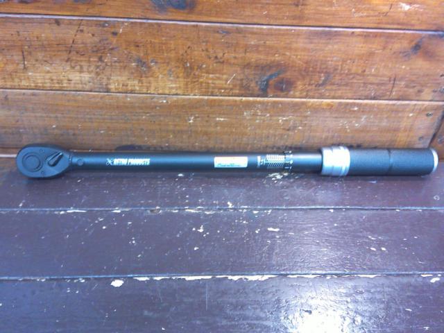 ASTRO PRODUCTS プリセット型トルクレンチ TQ067 AP011067