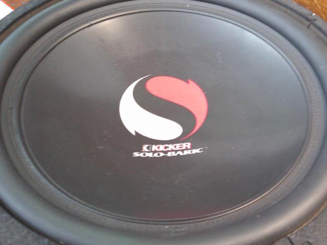 【KICKER】S12d SOLO-BARIC