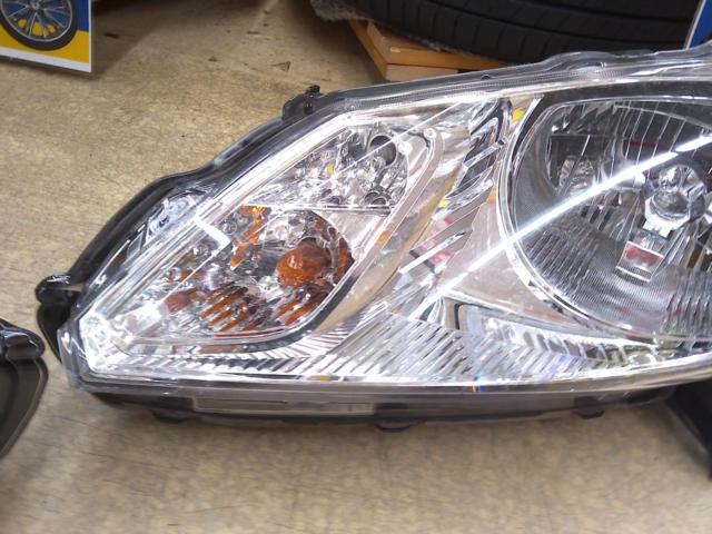 ワケアリ【ホンダ純正】HONDA フリード GB3 純正 HIDヘッドライト左右セット【100-62054】