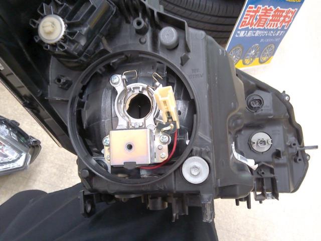 ワケアリ【ホンダ純正】HONDA フリード GB3 純正 HIDヘッドライト左右セット【100-62054】