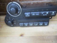 80 Supra
JZZ 80
SUPRA
Air conditioning panel
Air conditioning unit