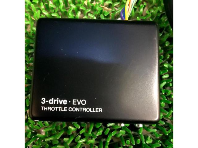 Pivot 3-drive EVO スロットルコントローラー GRB/インプレッサ