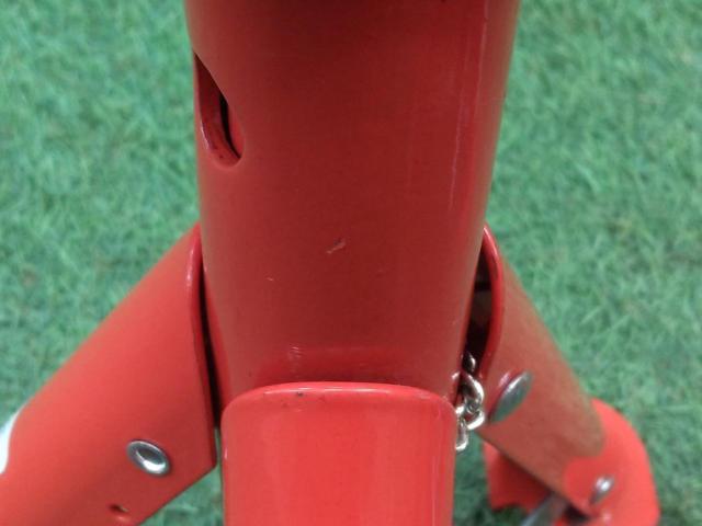 Unknown Manufacturer
Foldable 2-ton jack stand