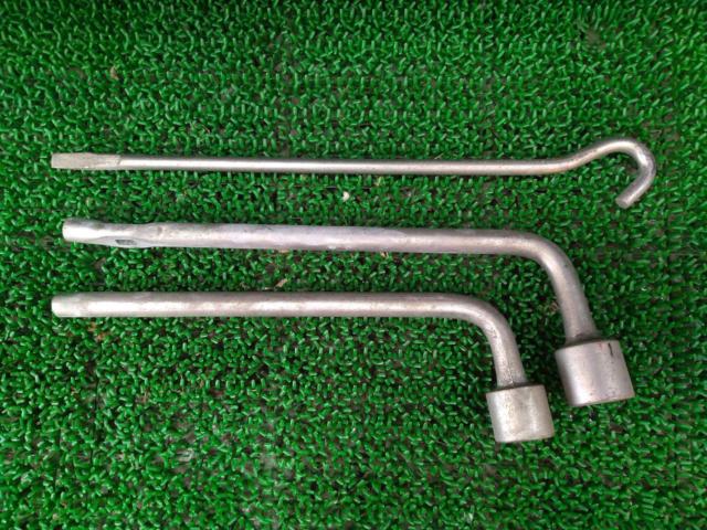 Unknown Manufacturer
Pantograph jack