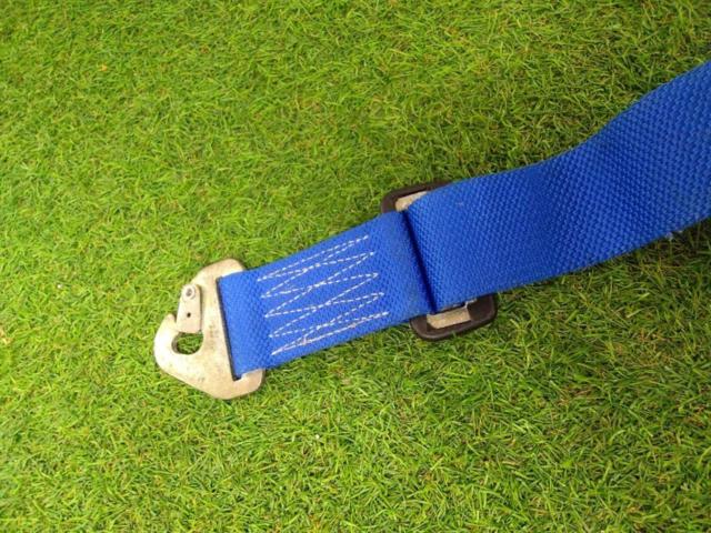 WILLANS
3-point
2 inches seat belt