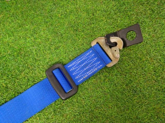 WILLANS
3-point
2 inches seat belt