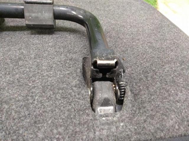 Toyota genuine
200 series Hiace (standard body)
Second-row seat