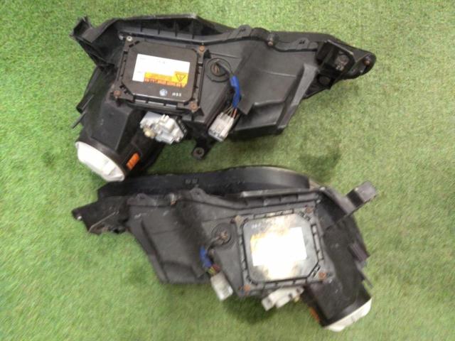 【値下げしました!!】トヨタ純正 HIDヘッドライト 86(ZN6/前期)