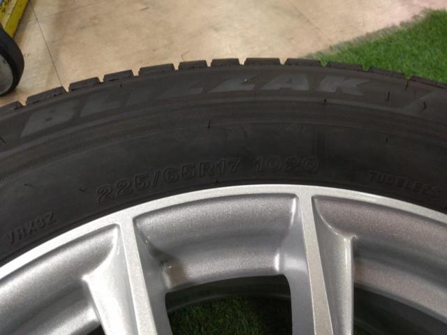 HOTSTUFF Exceeder 10本スポークアルミホイール  + BRIDGESTONE(ブリヂストン) BLIZZAK VRX3 2022年製造