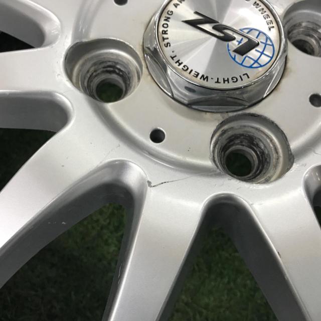 INTER MILANO LCZ 010 + GOODYEAR(グッドイヤー) ICE NAVI 8 2025年製造