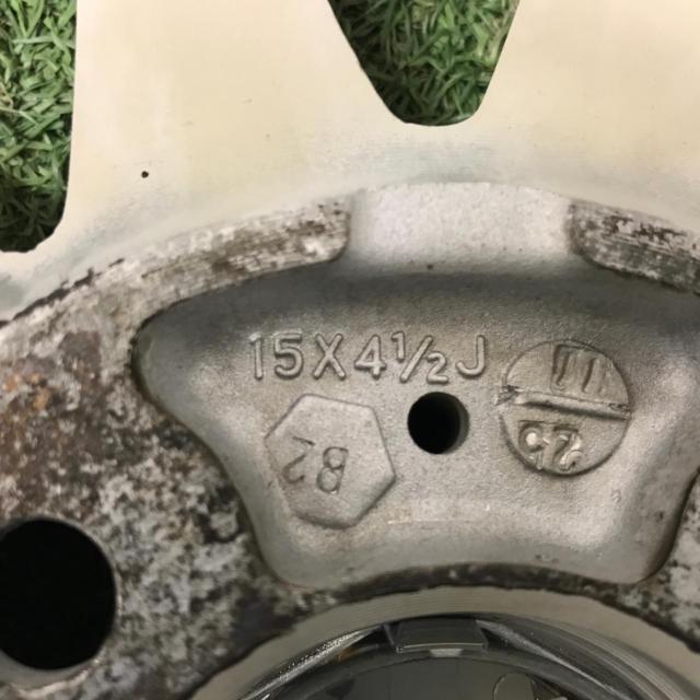 INTER MILANO LCZ 010 + GOODYEAR(グッドイヤー) ICE NAVI 8 2025年製造