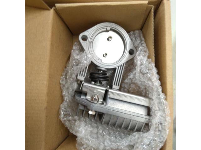 General purpose
Muffler
Exhaust
Control
valve
51mm