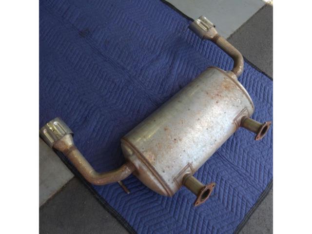 Nissan
Skyline
V37
Genuine
Muffler
201000
4GA 0 B
Previous period
I was using it with a 3.5L bottle.