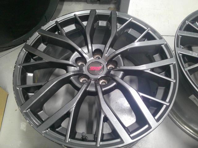スバル純正 VAB WRXSTI タイプS 後期純正ホイール