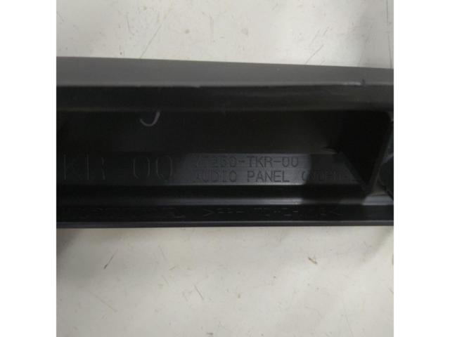 ホンダ JF3/JF4 N-BOX 純正 2DIN用オーディオパネル