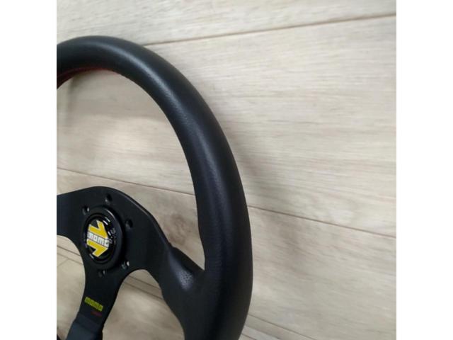MOMO TUNER ステアリング