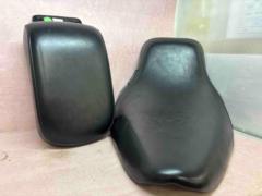 LEPERA シート ソフテイル FLSTCにて使用