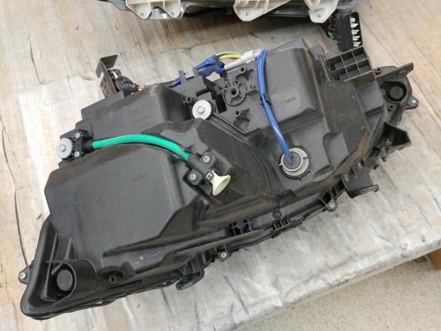 LEXUS純正 ヘッドライト