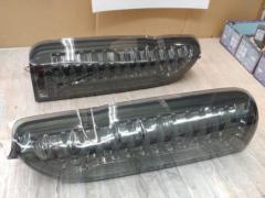 【ワケアリ】メーカー不明 フルLEDテールレンズ