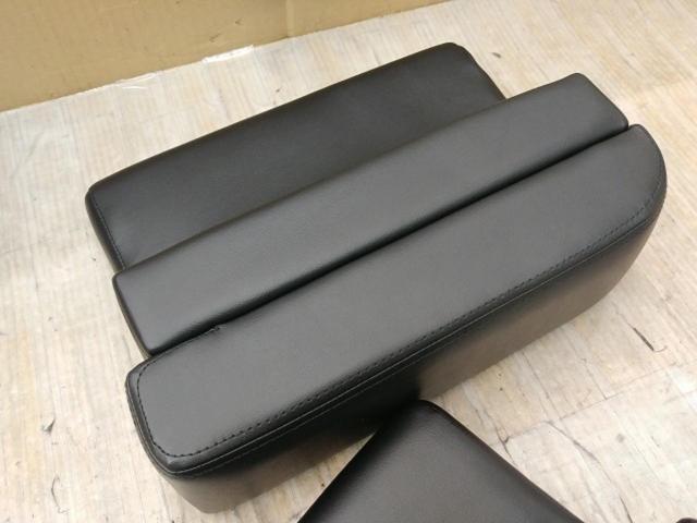 メーカー不明 アームレスト