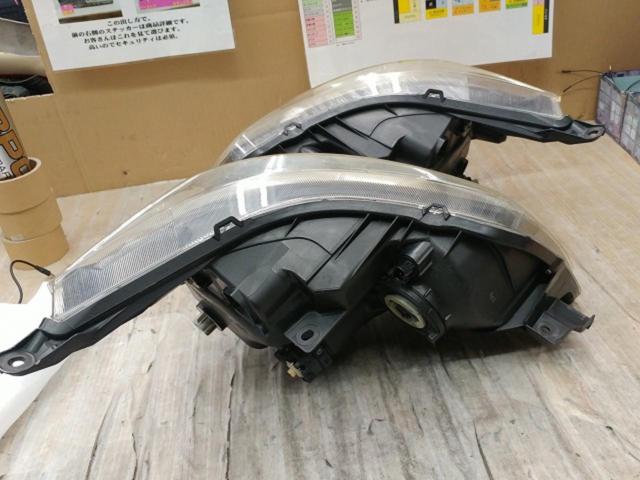 ダイハツ純正 ヘッドライト