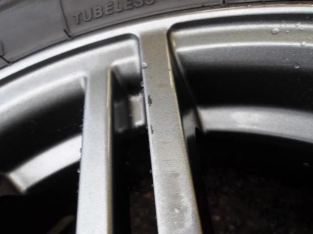 2BRIDGESTONE BALMINUM
BR10 + BRIDGESTONE
BLIZZAK
VRX3