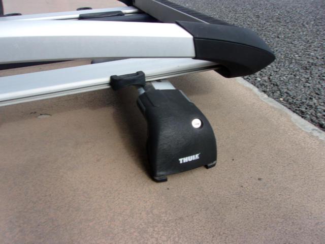THULE システムキャリア + ルーフバスケット *大型商品の為配送不可 店頭販売のみ 