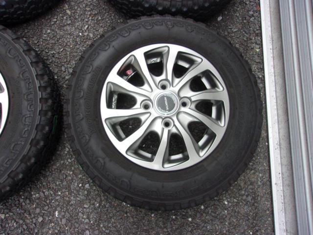 BRIDGESTONE(ブリヂストン) BALMINUM(バルミナ) TR10  + YOKOHAMA(ヨコハマ) GEOLANDAR KT