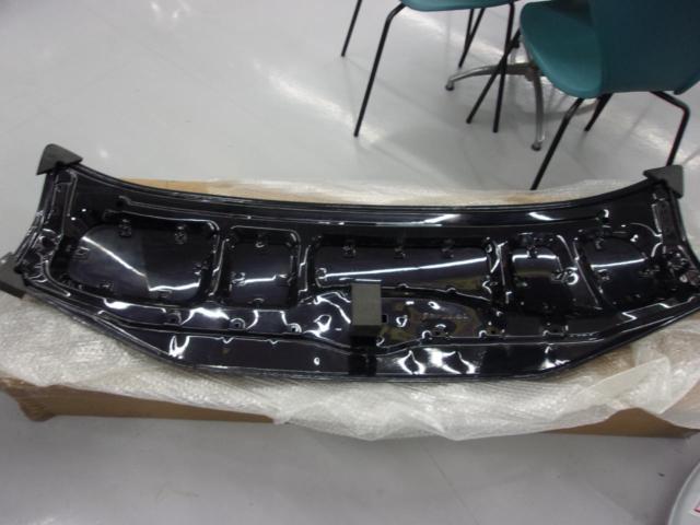 【メーカー不明】 バッドフェイスボンネット