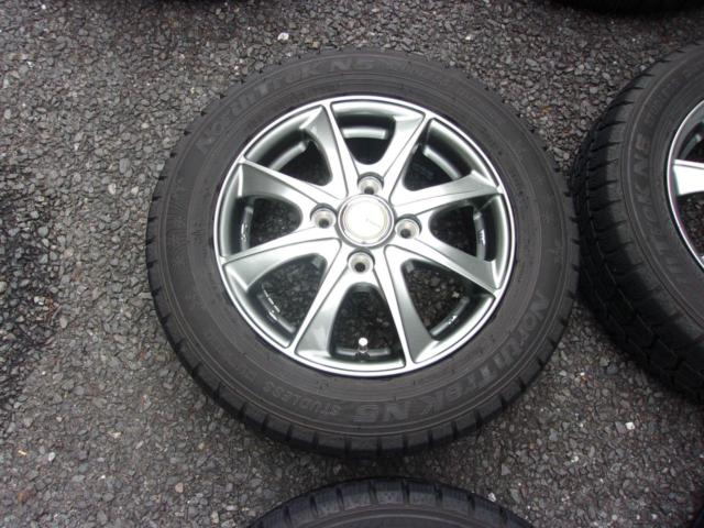 AUTOBACS SEVEN(オートバックスセブン) LEBEN(レーベン) BX  + AUTOBACS SEVEN(オートバックスセブン) NorthTrek N5