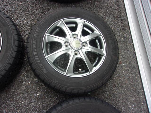 AUTOBACS SEVEN(オートバックスセブン) LEBEN(レーベン) BX  + AUTOBACS SEVEN(オートバックスセブン) NorthTrek N5