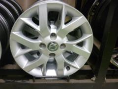 【日産純正】 ノート純正ホイール